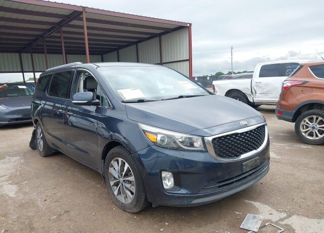 2016 KIA Sedona