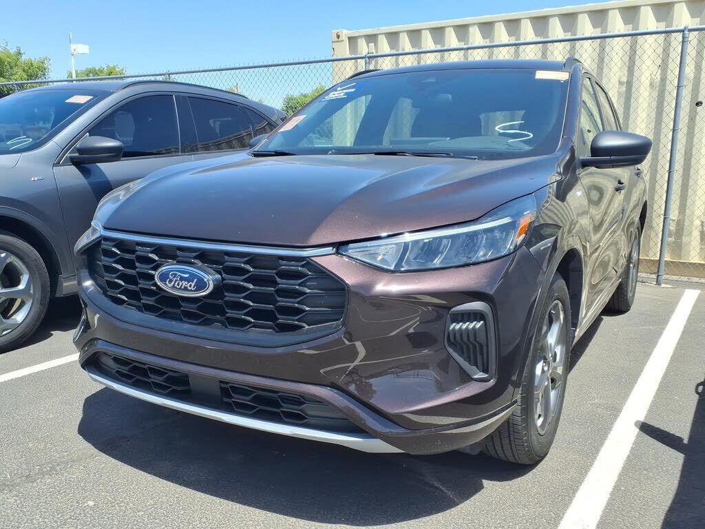 2023 FORD Escape