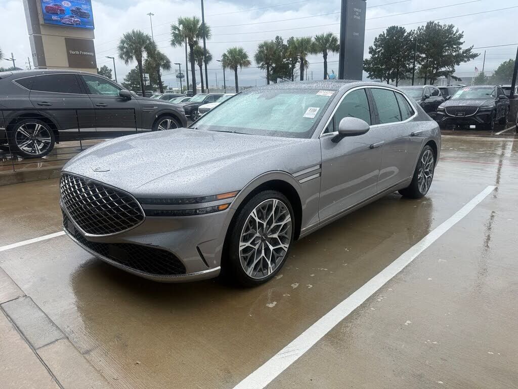 2025 GENESIS G90