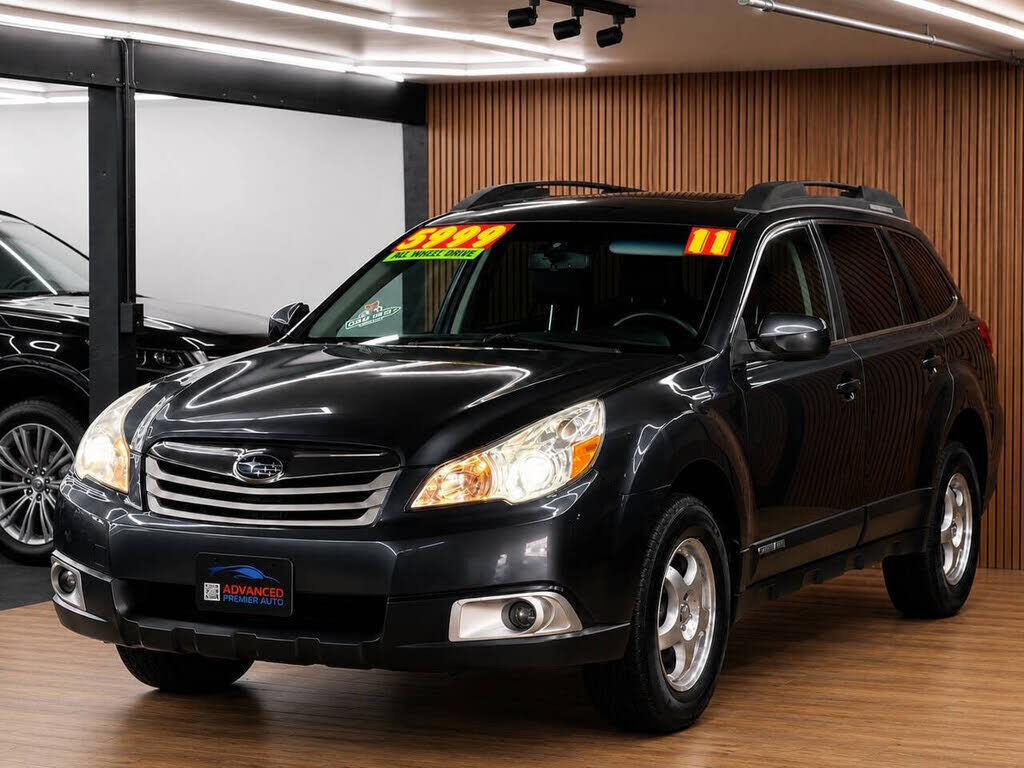 2011 SUBARU Outback