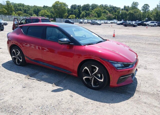 2023 KIA EV6