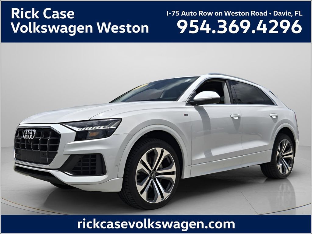 2022 AUDI Q8