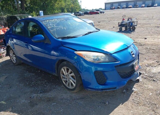 2012 MAZDA Mazda3