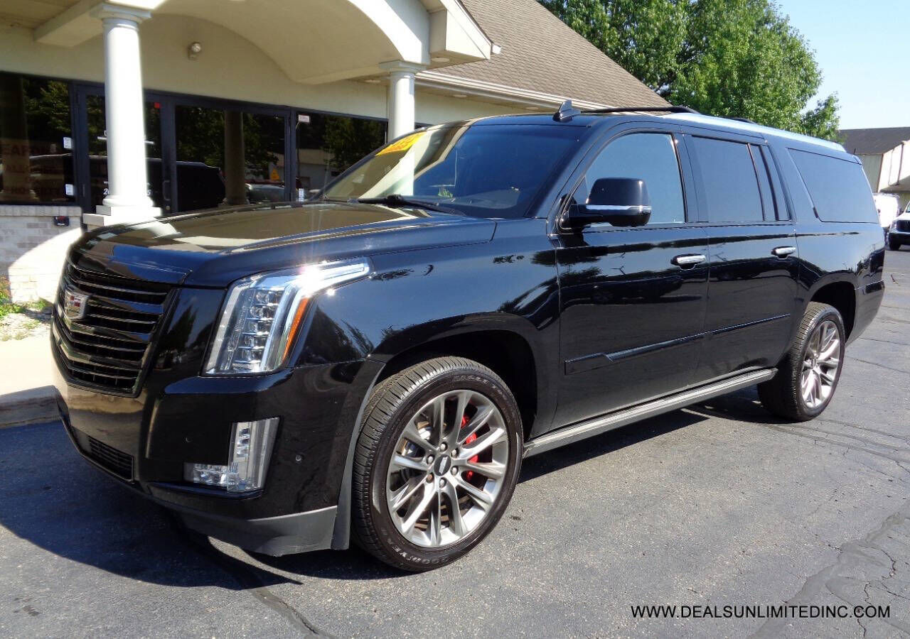 2020 CADILLAC Escalade ESV