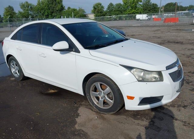 2014 CHEVROLET Cruze