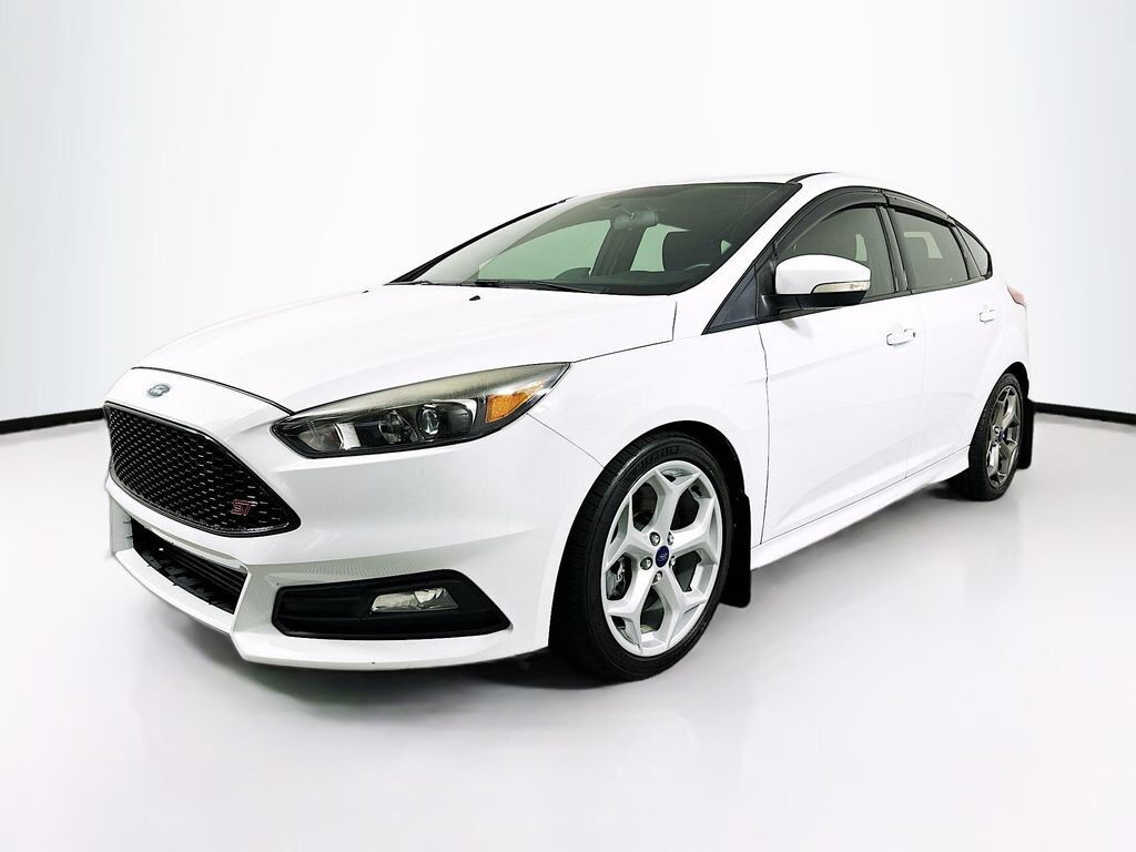 2017 FORD Focus