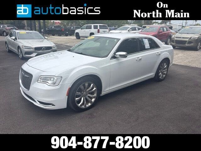 2021 CHRYSLER 300