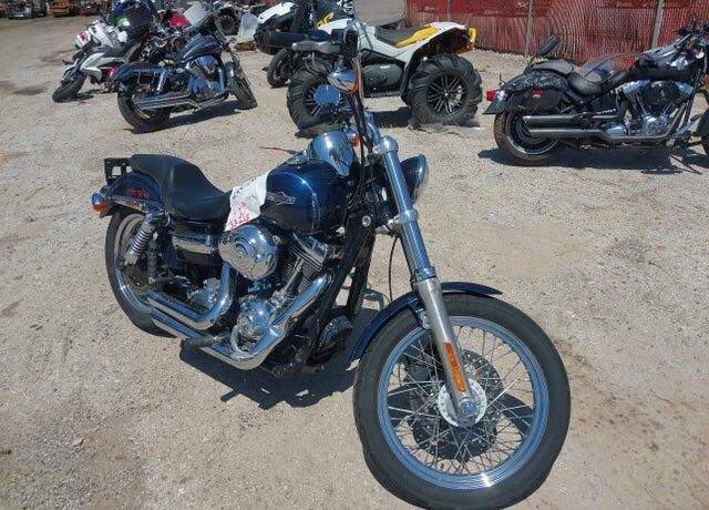 2012 HARLEY DAVIDSON Dyna Super Glide Custom