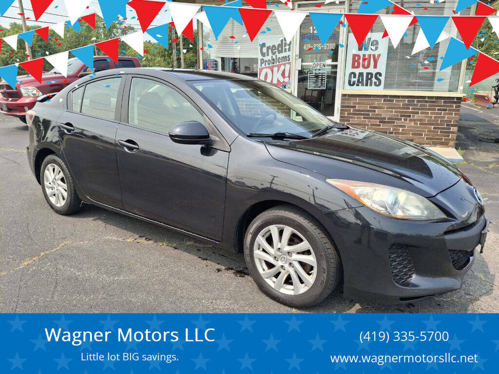 2012 MAZDA Mazda3