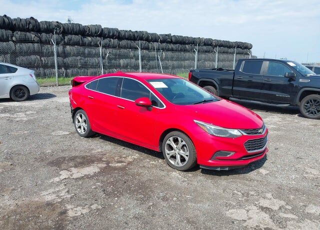 2017 CHEVROLET Cruze