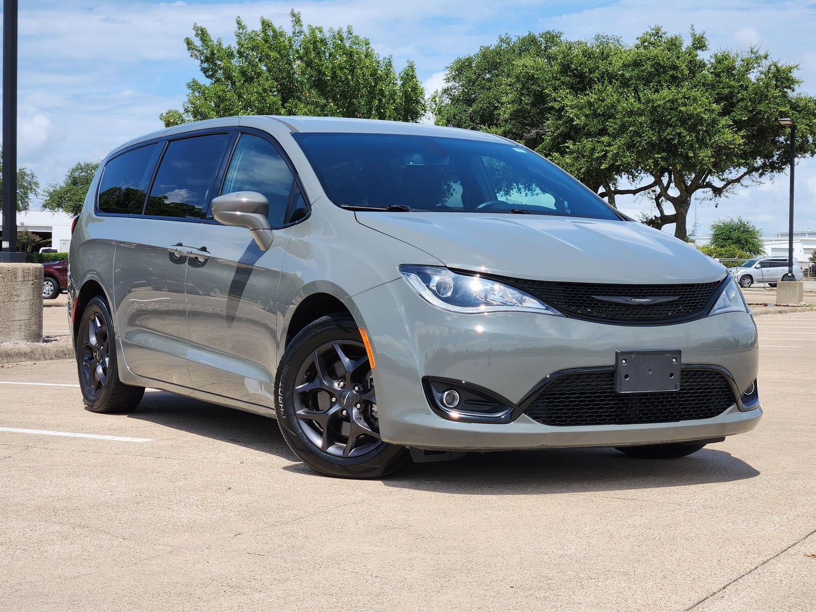 2020 CHRYSLER Pacifica