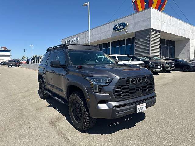 2023 TOYOTA Sequoia