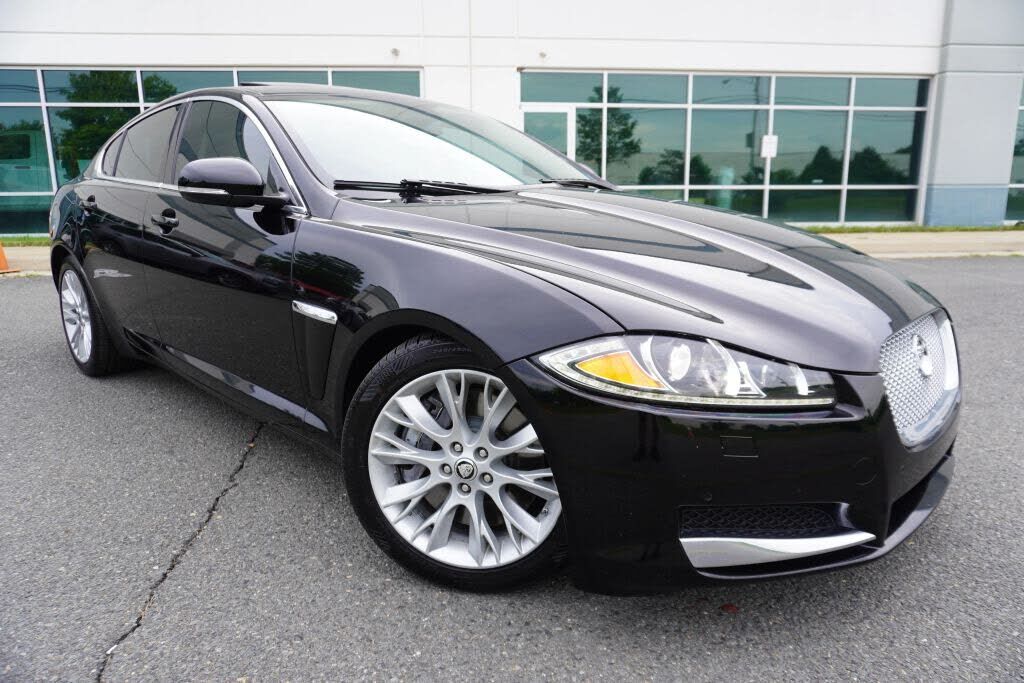 2013 JAGUAR XF