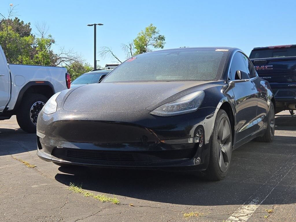 2018 TESLA Model 3