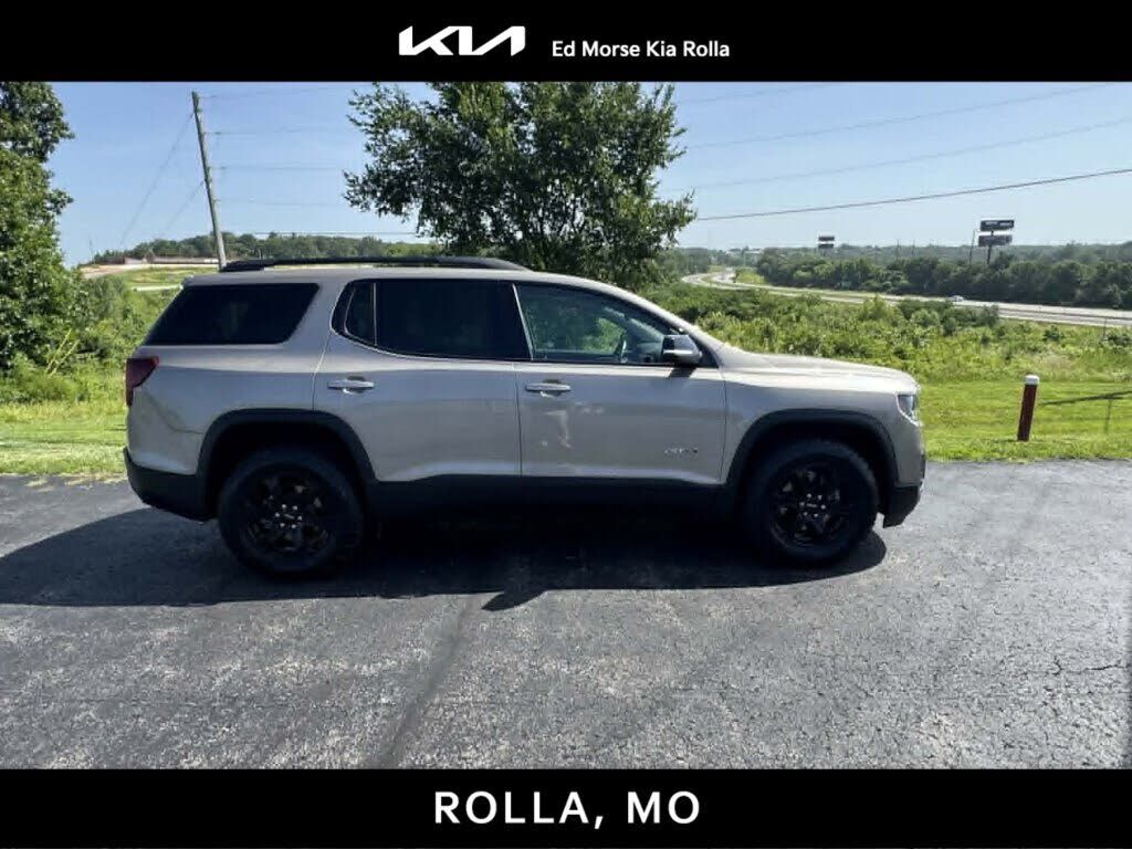 2023 GMC Acadia