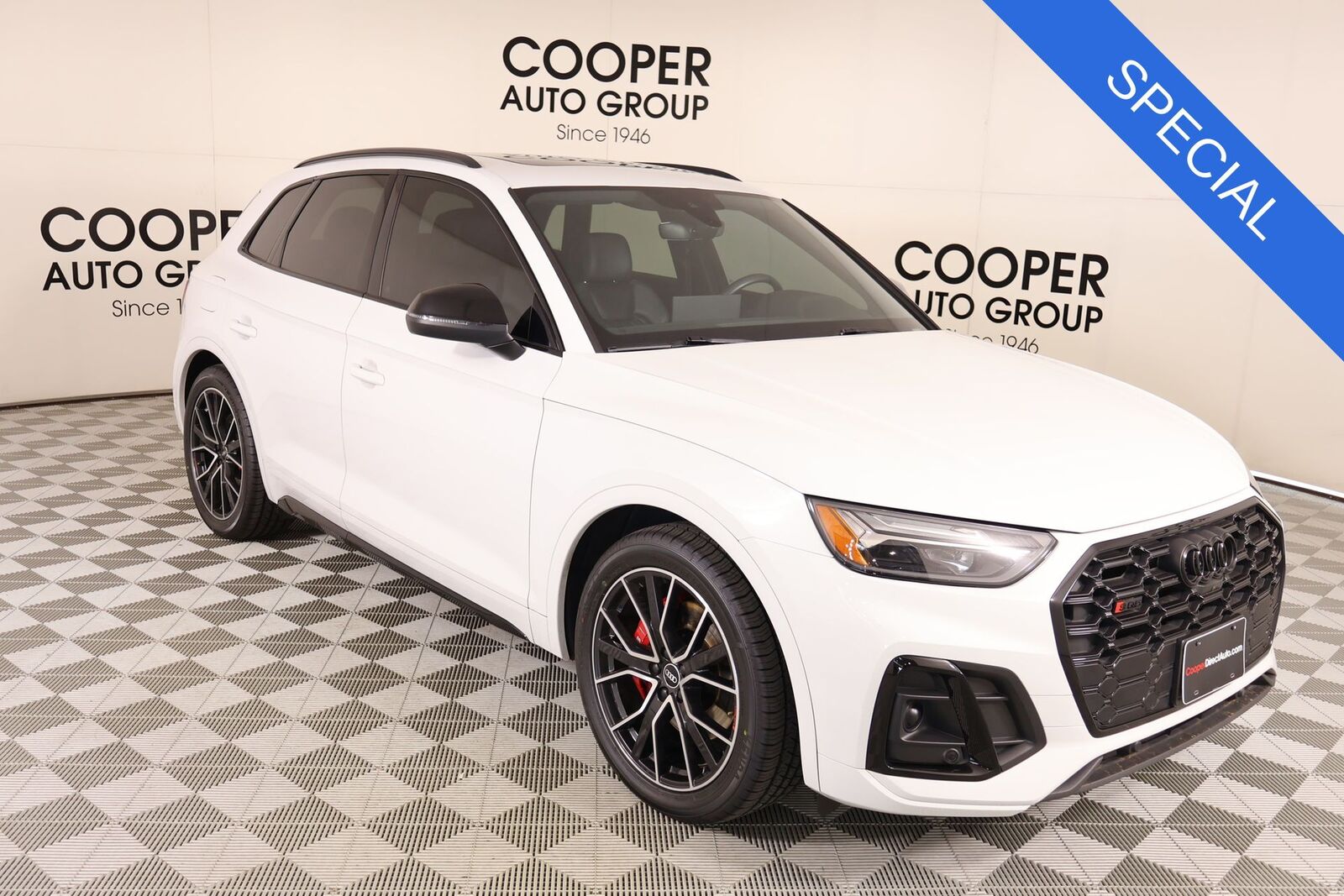 2022 AUDI SQ5