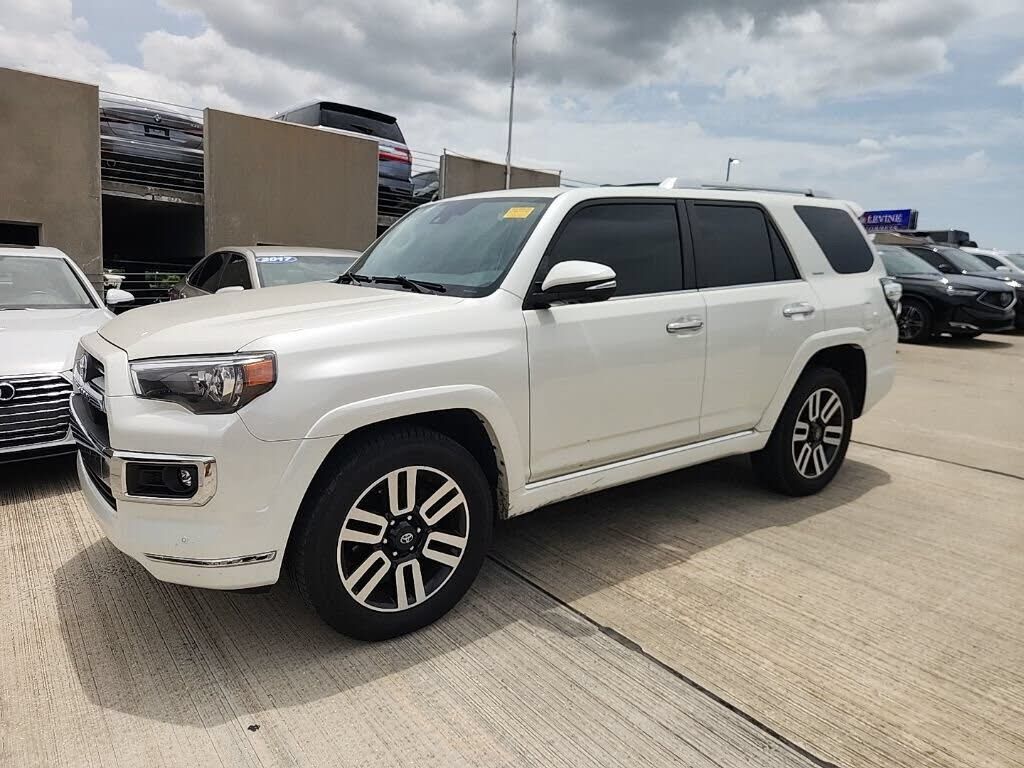 2022 TOYOTA 4-Runner