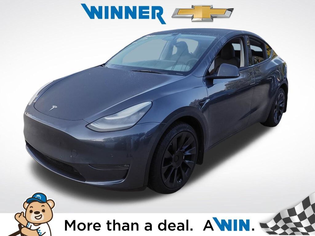 2022 TESLA Model Y