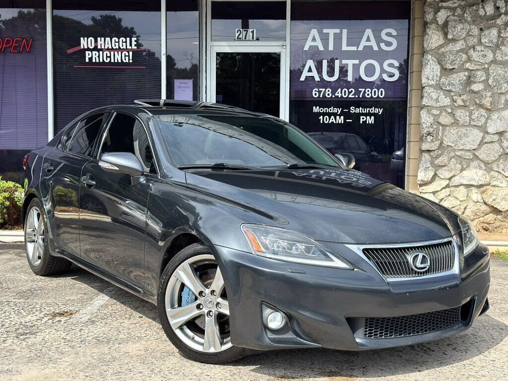 2011 LEXUS IS