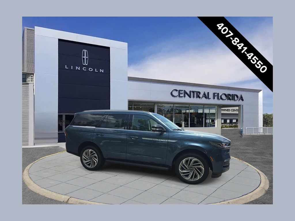 2027 LINCOLN Navigator