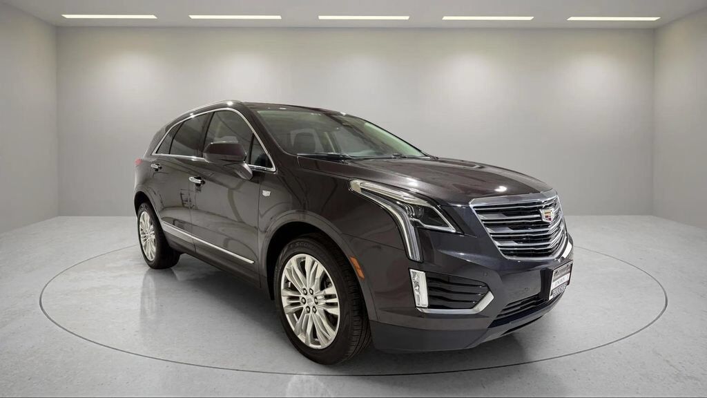2017 CADILLAC XT5