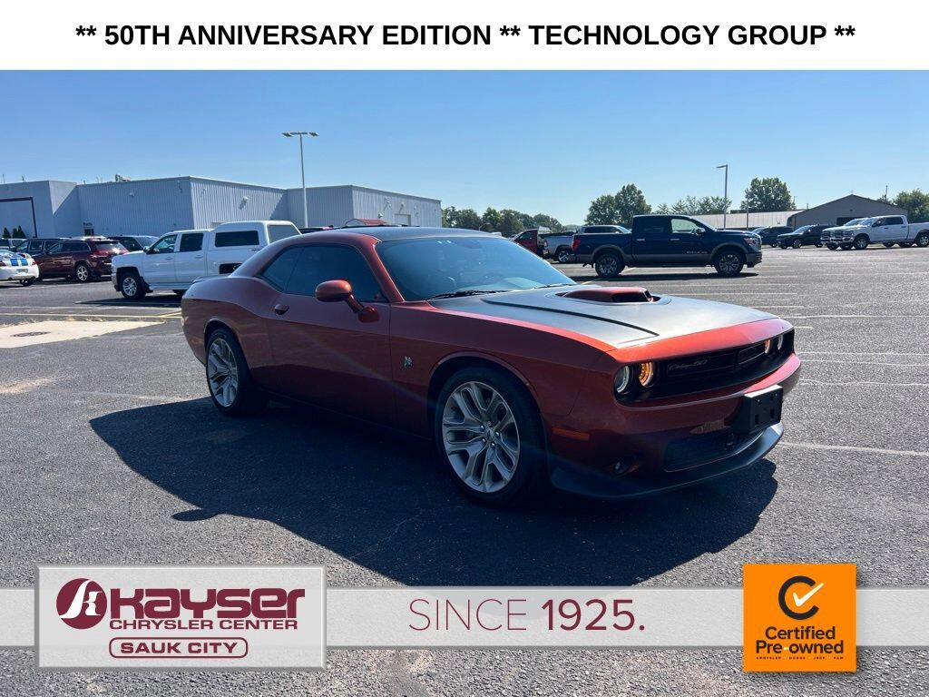 2020 DODGE Challenger
