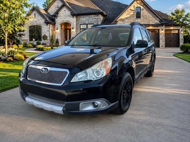2011 SUBARU Outback