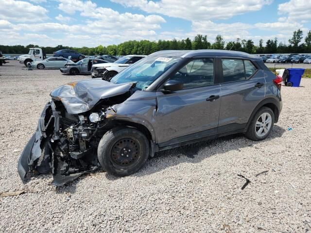 2019 NISSAN Kicks