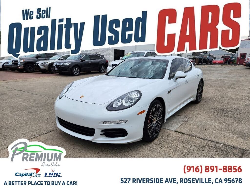 2016 PORSCHE Panamera