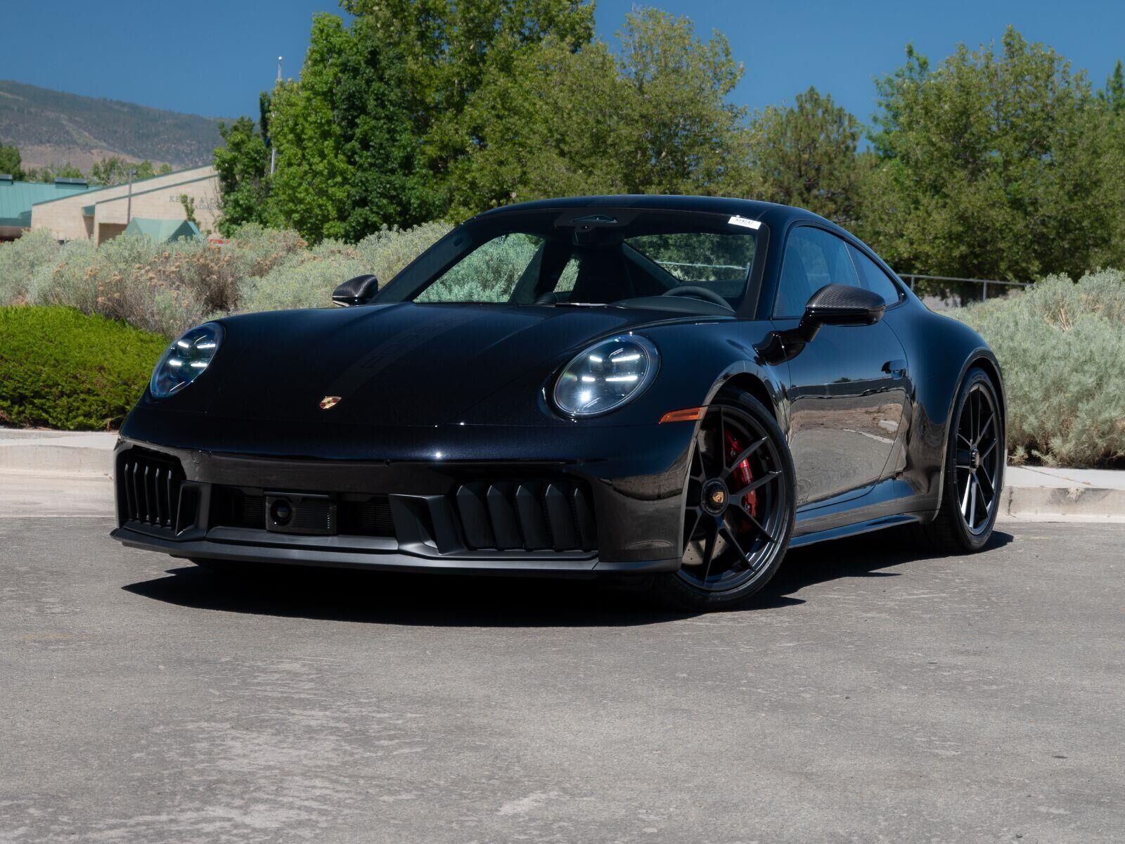 2026 PORSCHE 911