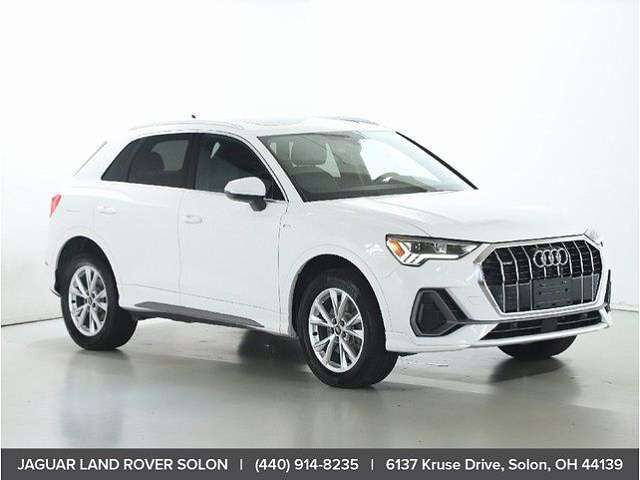 2025 AUDI Q3
