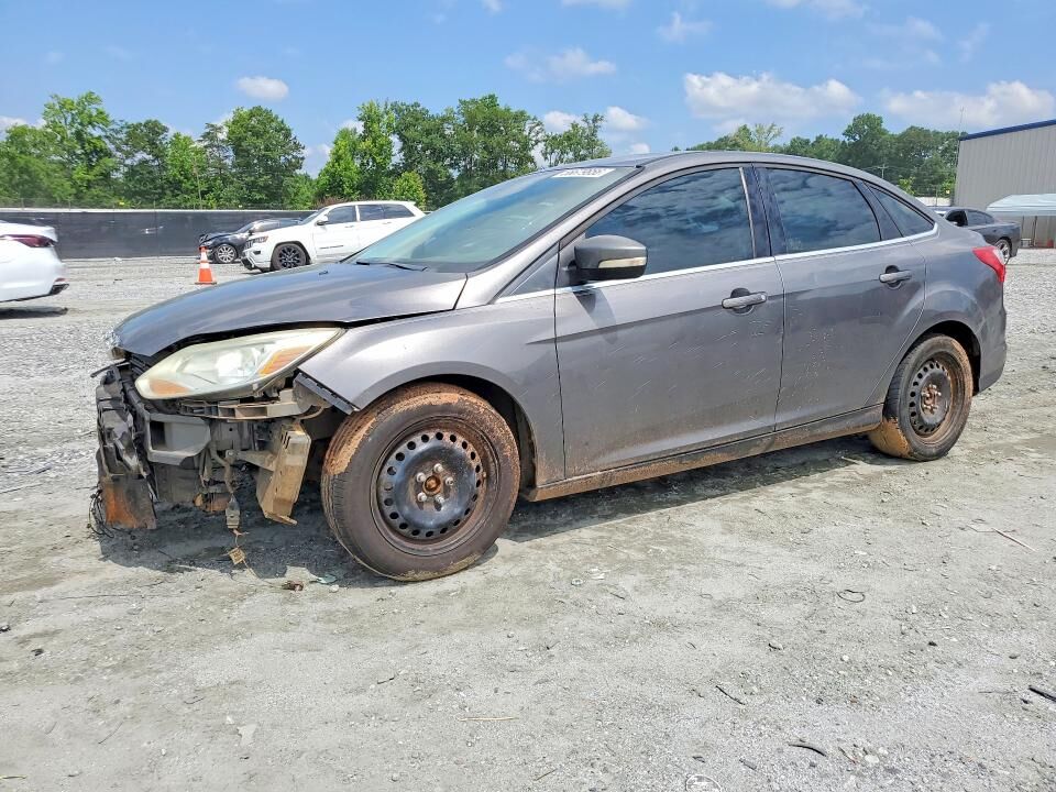 2012 FORD Focus