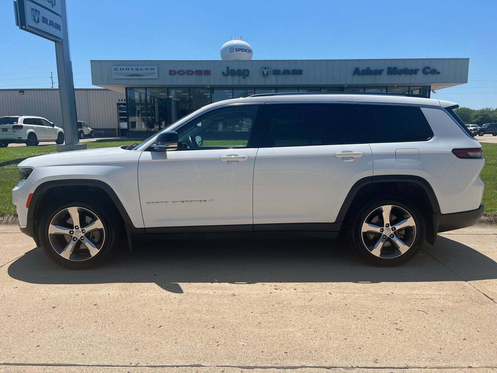 2022 JEEP Grand Cherokee