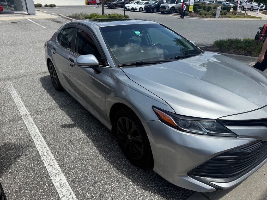 2019 TOYOTA Camry