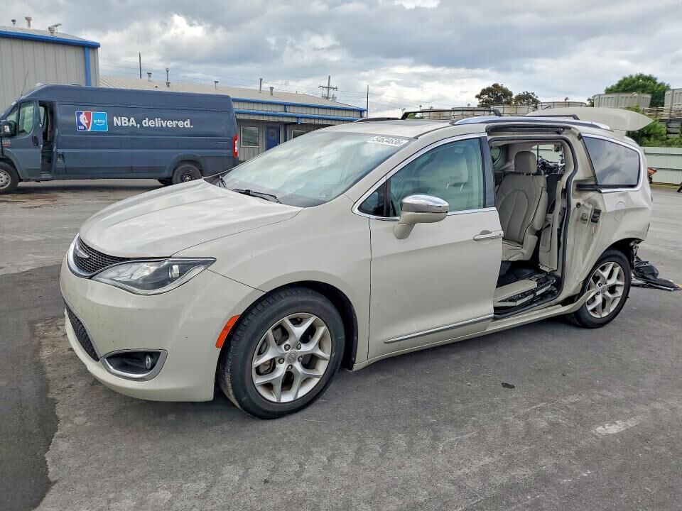 2020 CHRYSLER Pacifica