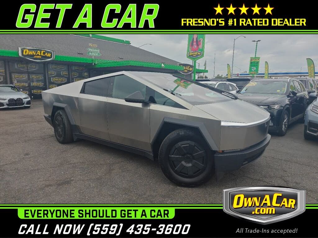 2024 TESLA Cybertruck