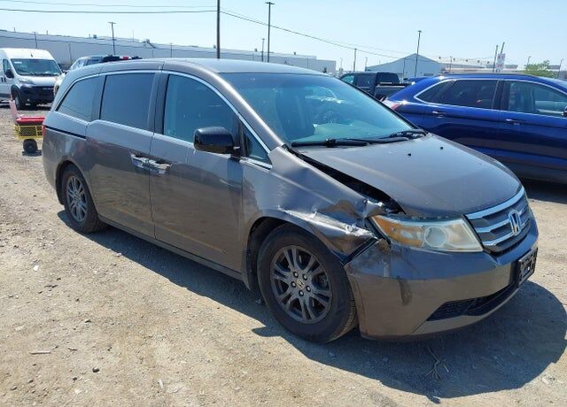 2011 HONDA Odyssey