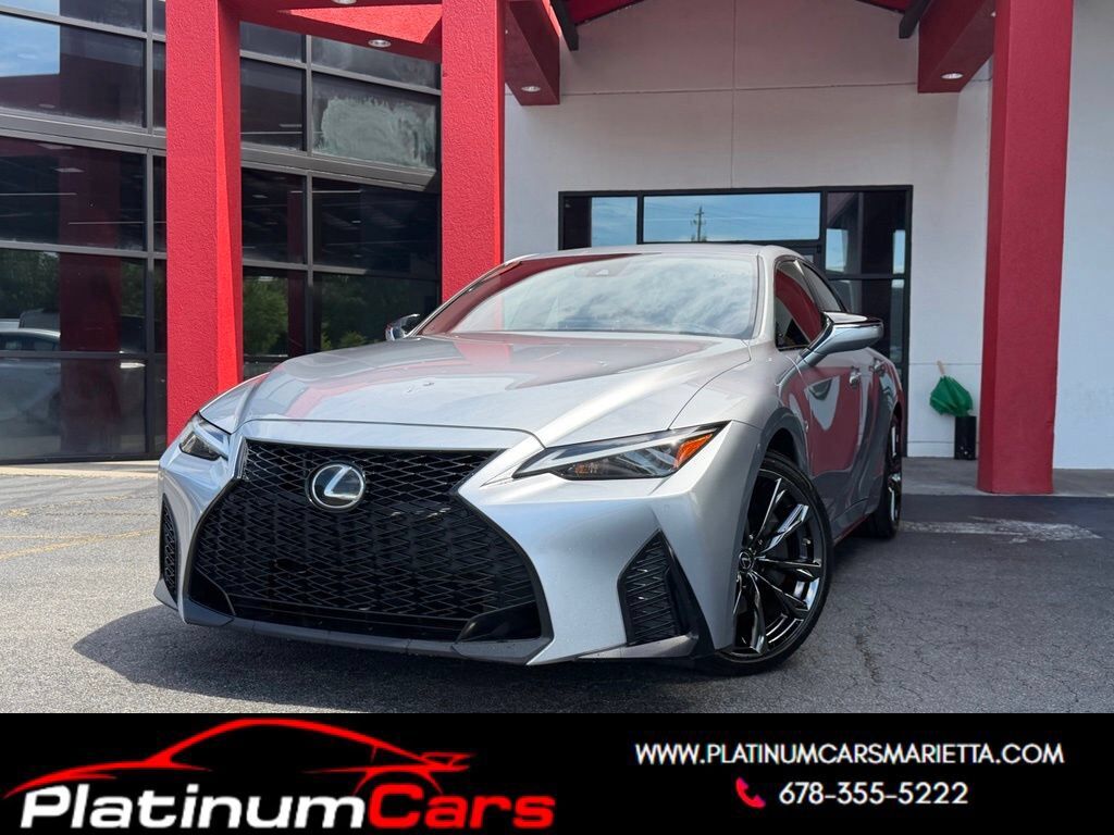 2022 LEXUS IS