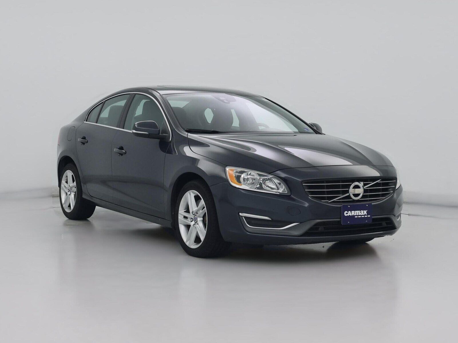 2015 VOLVO S60