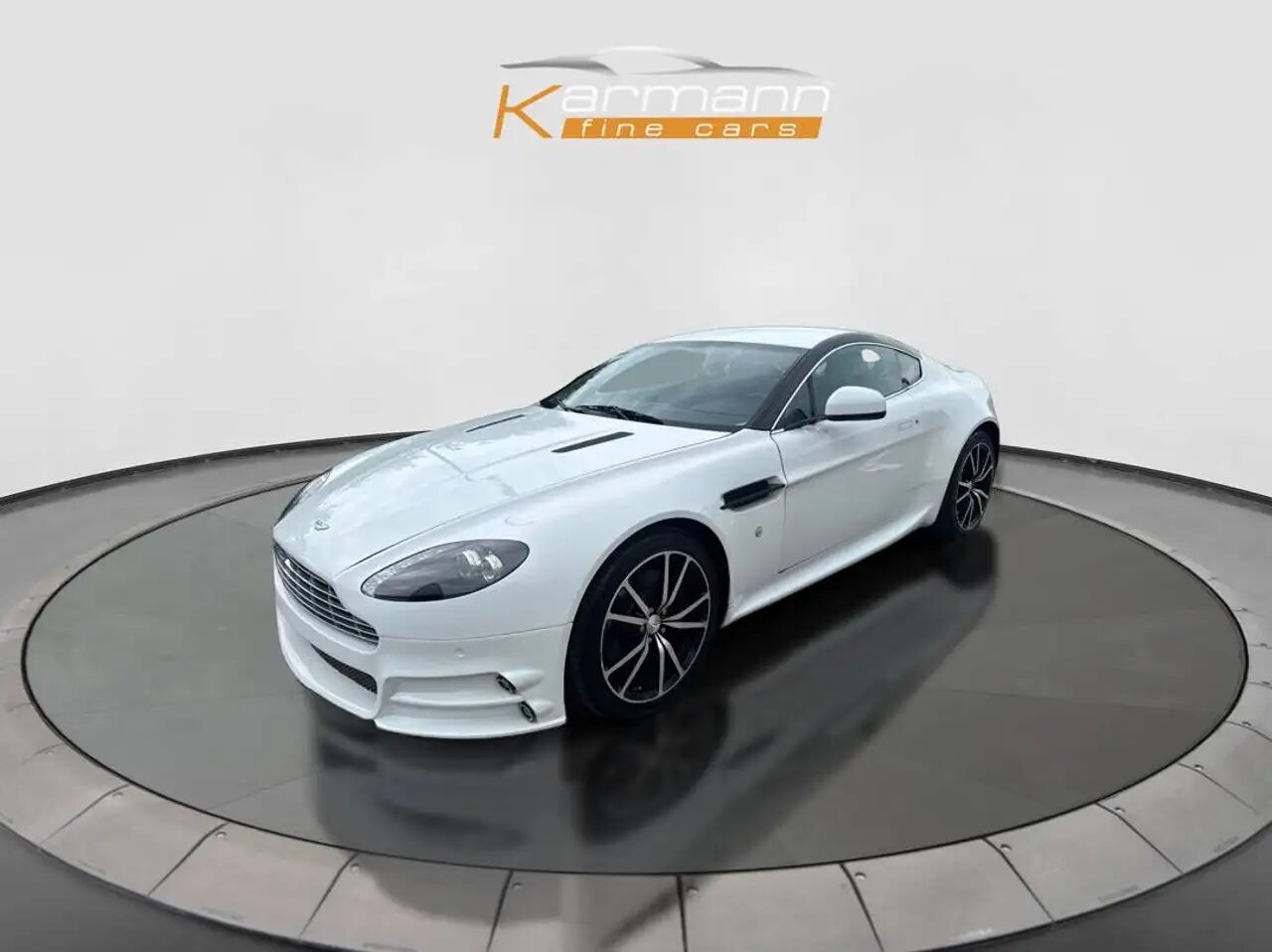 Aston Martin V8 Vantage