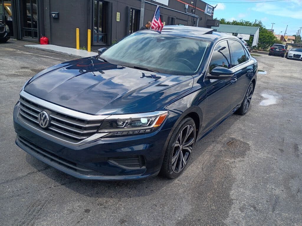 2022 VOLKSWAGEN Passat