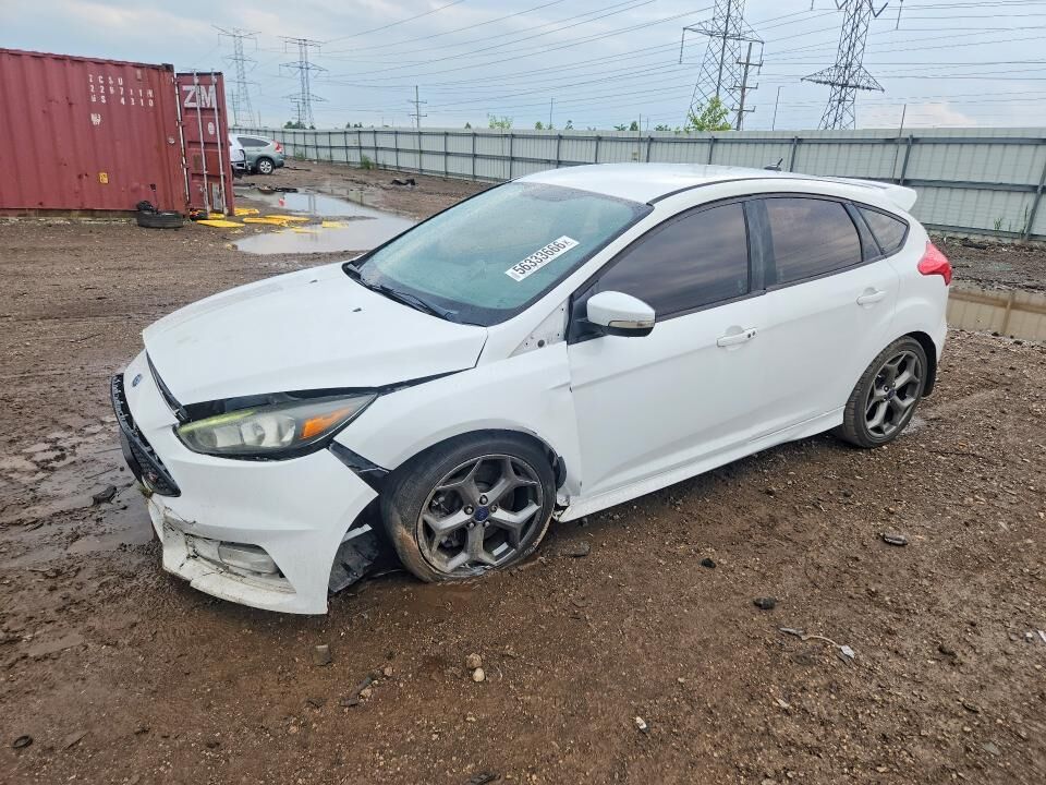 2017 FORD Focus