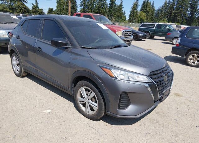 2021 NISSAN Kicks