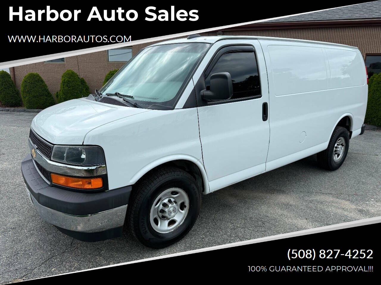 2019 CHEVROLET Express