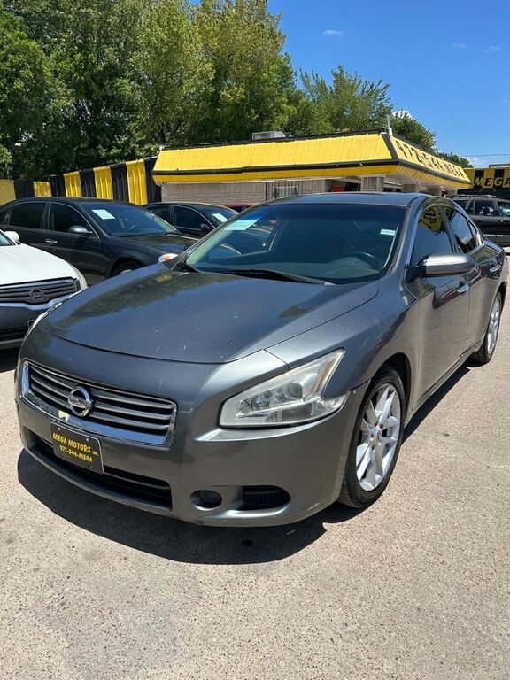 2014 NISSAN Maxima