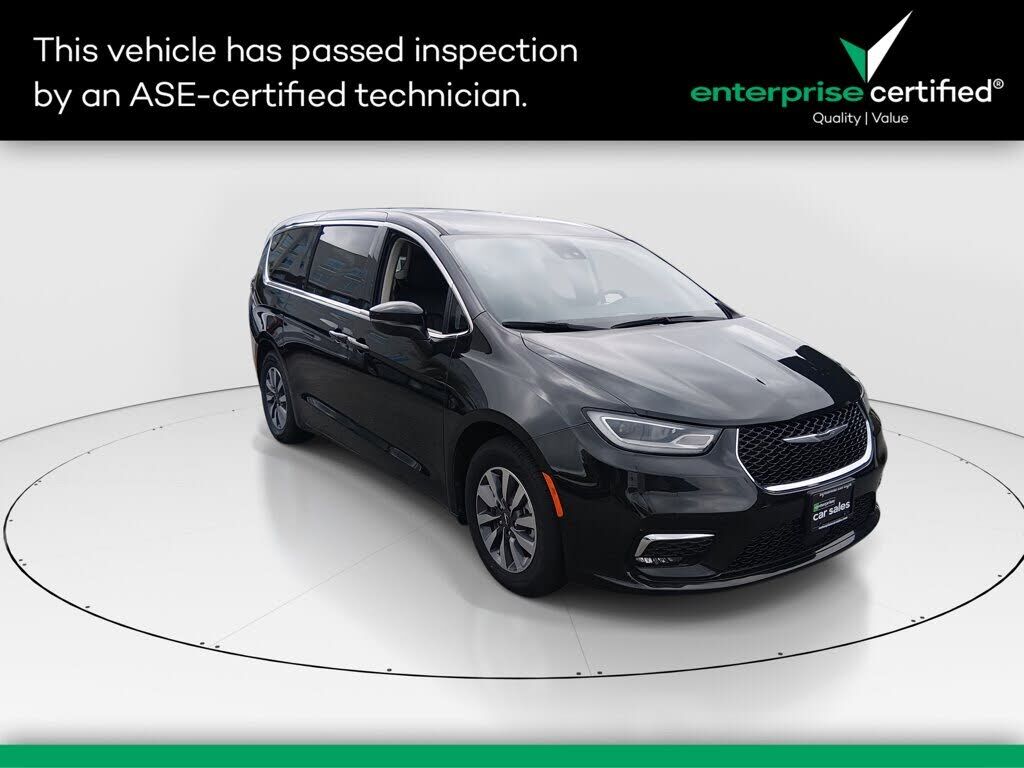2023 CHRYSLER Pacifica