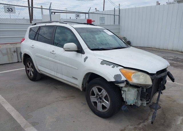 2011 TOYOTA RAV4
