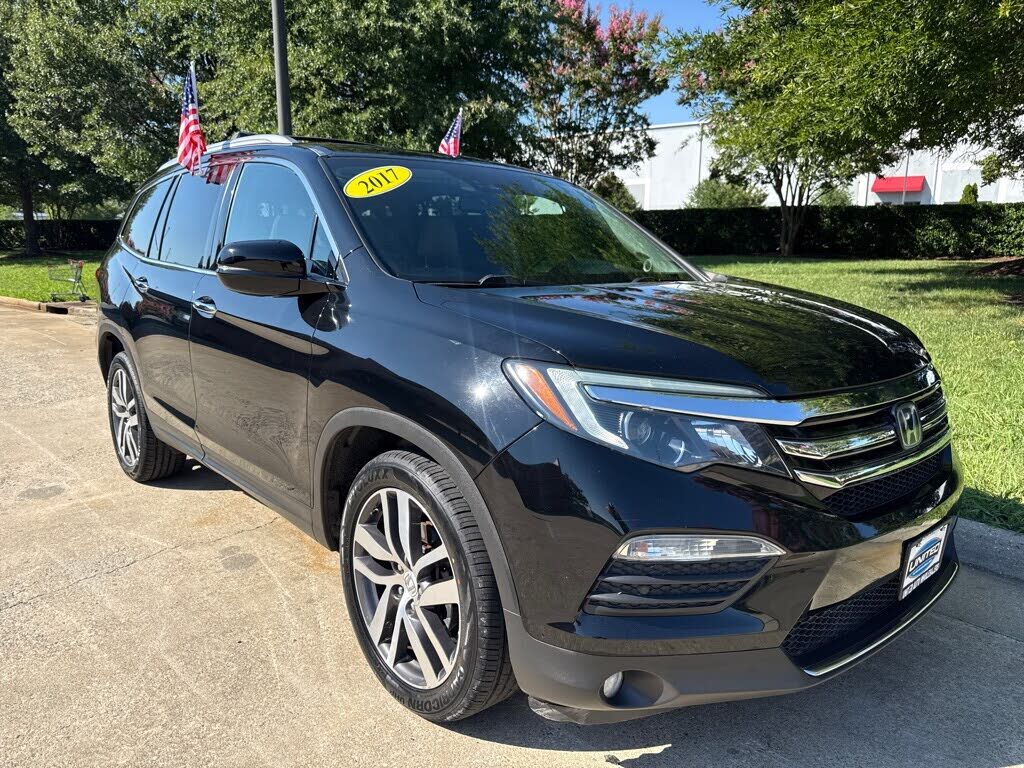 2017 HONDA Pilot