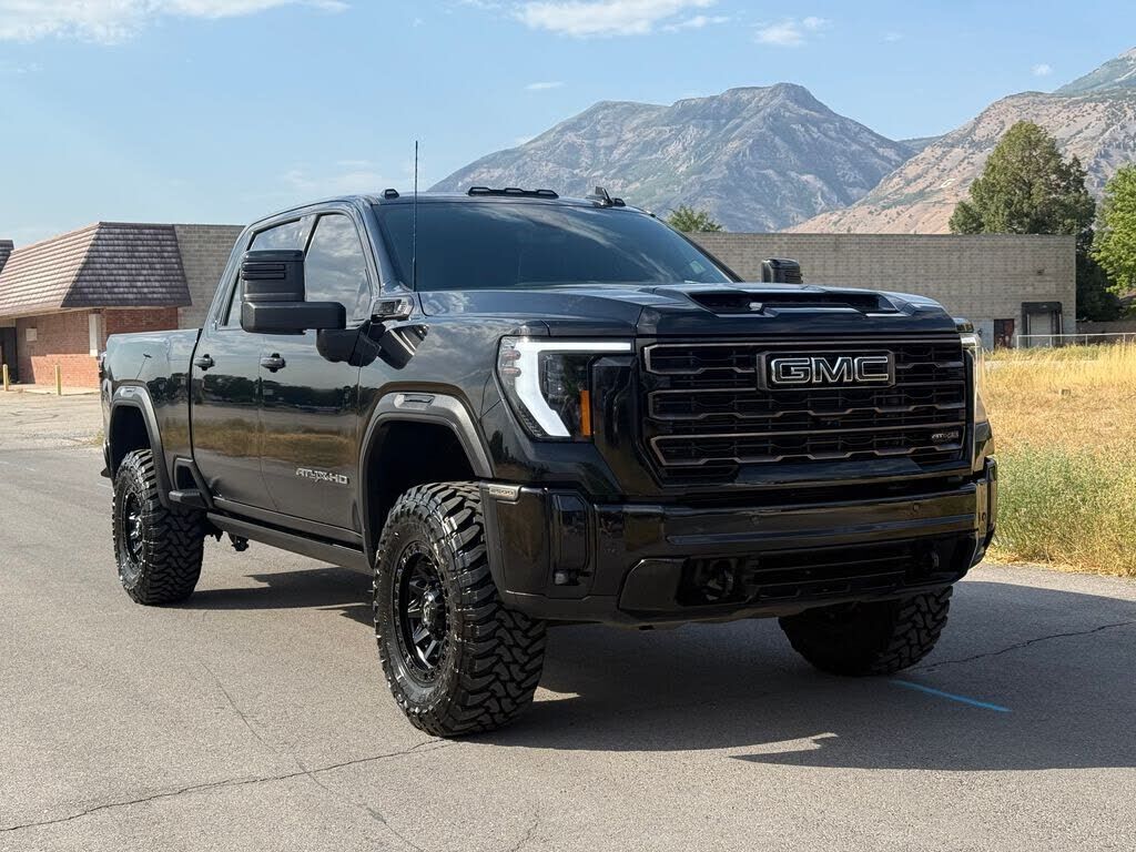 2025 GMC Sierra HD