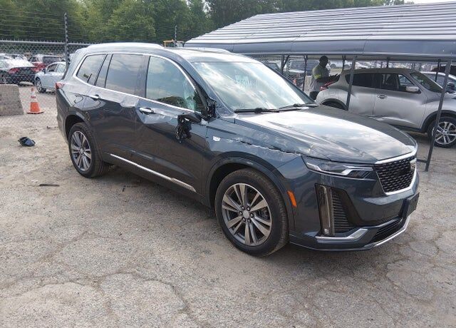 2021 CADILLAC XT6